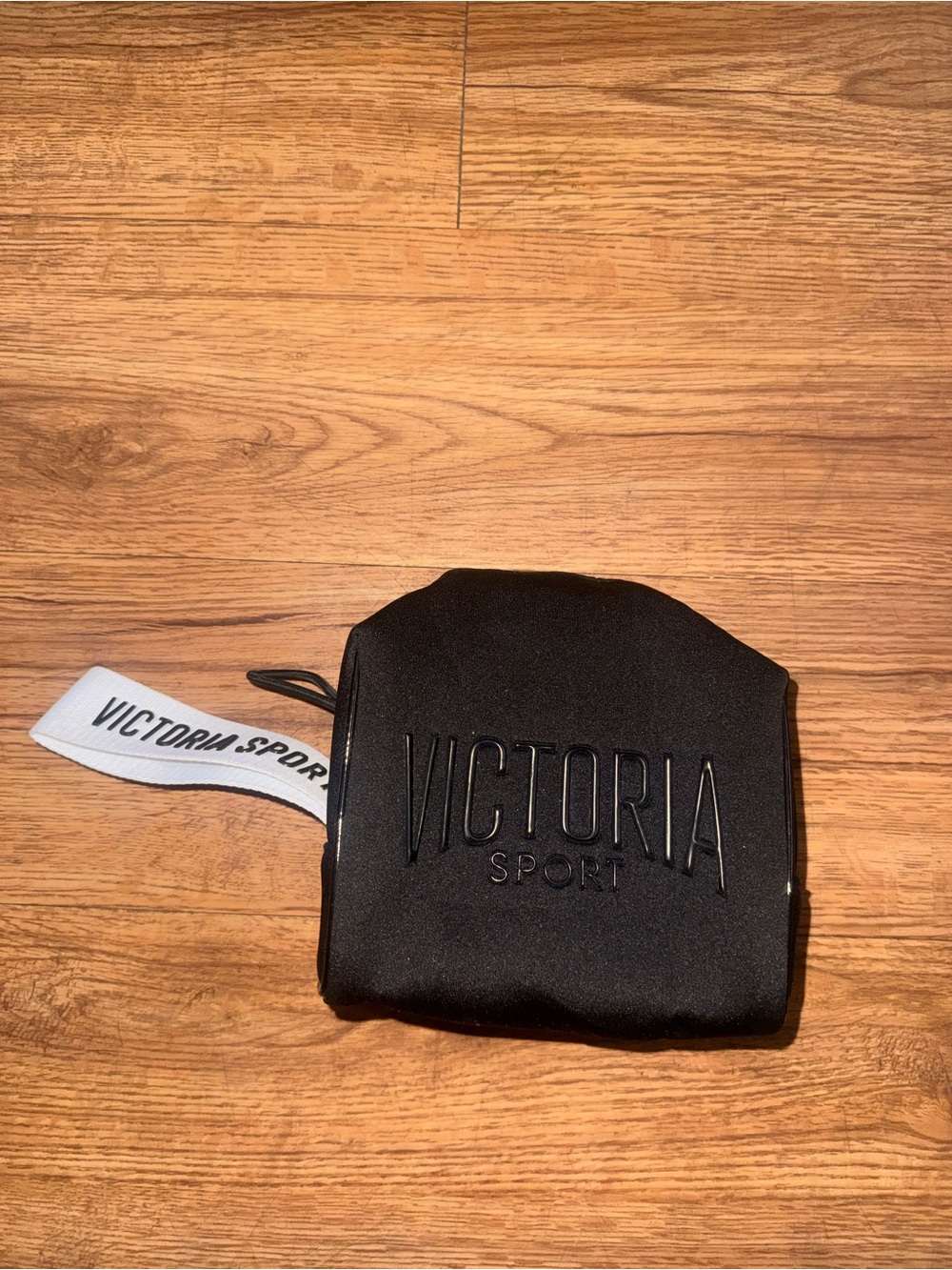 Victoria Sport Small Pouch - Women's Travel & Gym Accessory